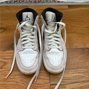 Women’s Barely Rose Air Jordan 1 Mid